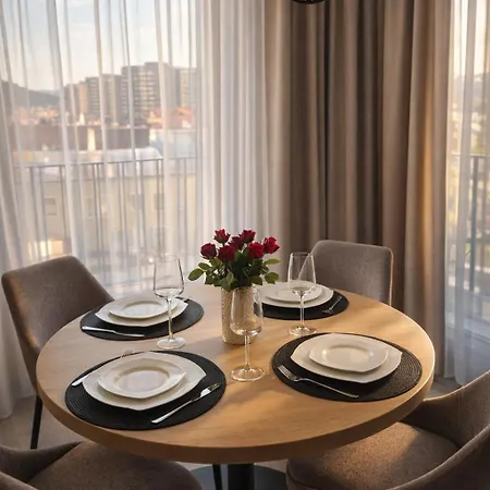 M&M Premium New Apartment In The Center - Free Parking Apartment Košice