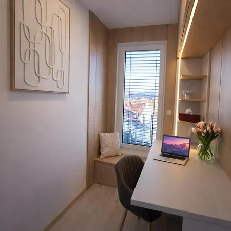 Apartment M&m Premium New In The Center - Free Parking Kosice