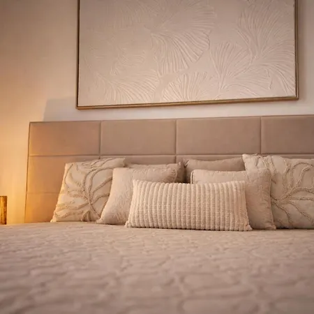 Apartment M&M Premium New Apartment In The Center - Free Parking *