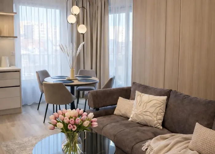 Lägenhet M&M Premium New Apartment In The Center - Free Parking *