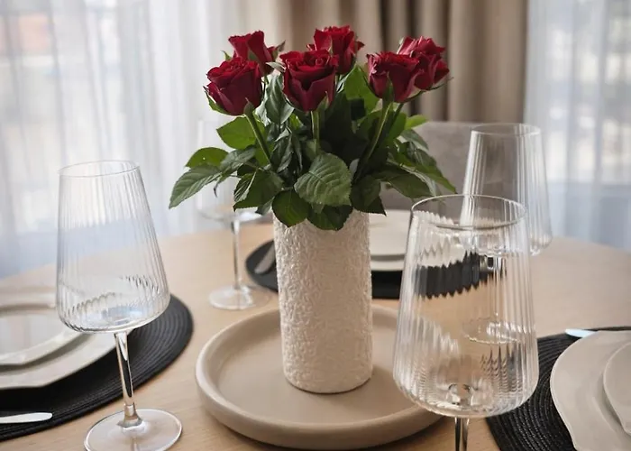 Apartment M&M Premium New Apartment In The Center - Free Parking